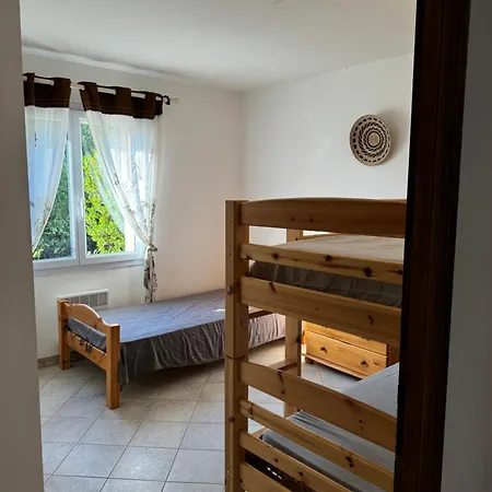 Arbutu Holiday home *